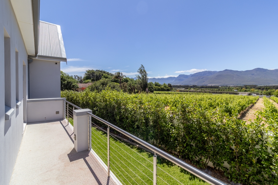 4 Bedroom Property for Sale in Paarl South Western Cape